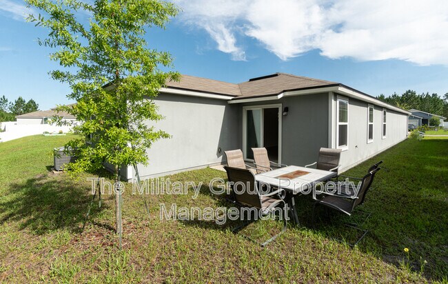 Building Photo - 15668 Strawberry Roan Ct
