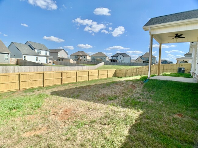 Building Photo - 421 Ayden Ln