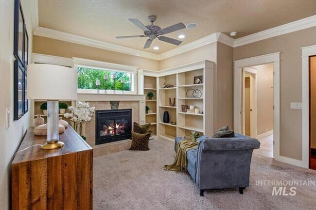 Building Photo - Exquisite home on acreage in Star