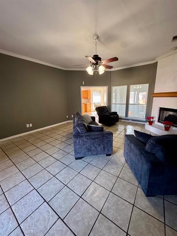 Building Photo - 2026 Brooke Dr