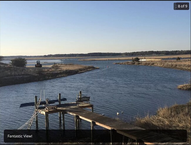 Building Photo - 2068 Tazewell Rd