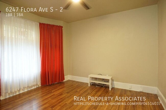 Building Photo - Spacious upgraded one bedroom in a private...