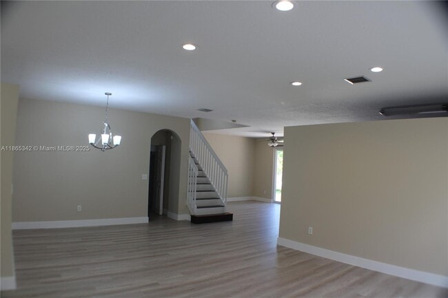 Building Photo - 4955 SW 166th Ave