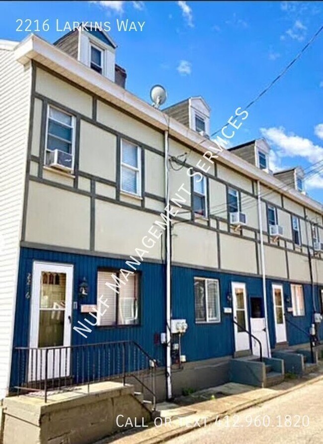Building Photo - 2216 Larkins Wy