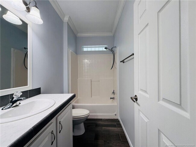 Building Photo - 35 NE Nautical Dr