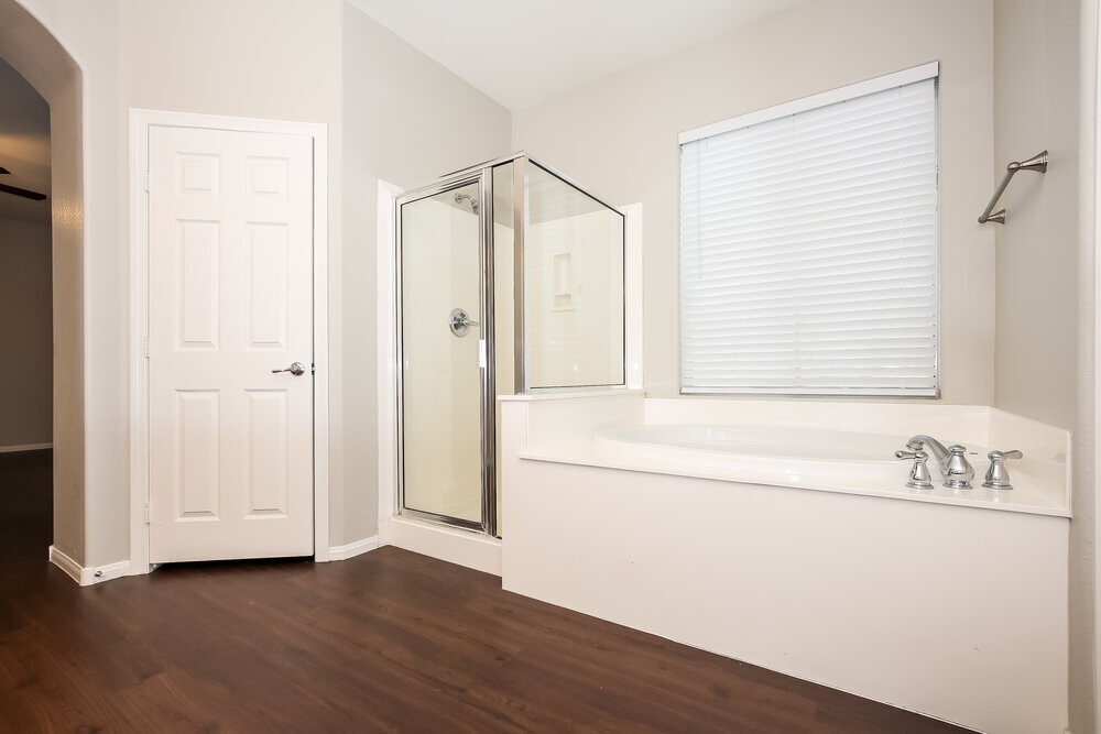 Building Photo - 324 Point Loma Ave