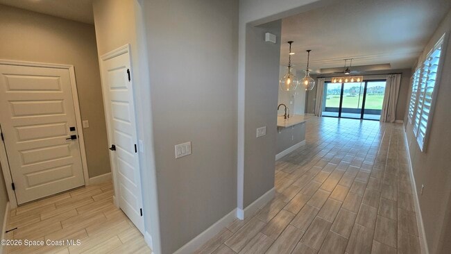 Building Photo - 2327 Kamin Dr