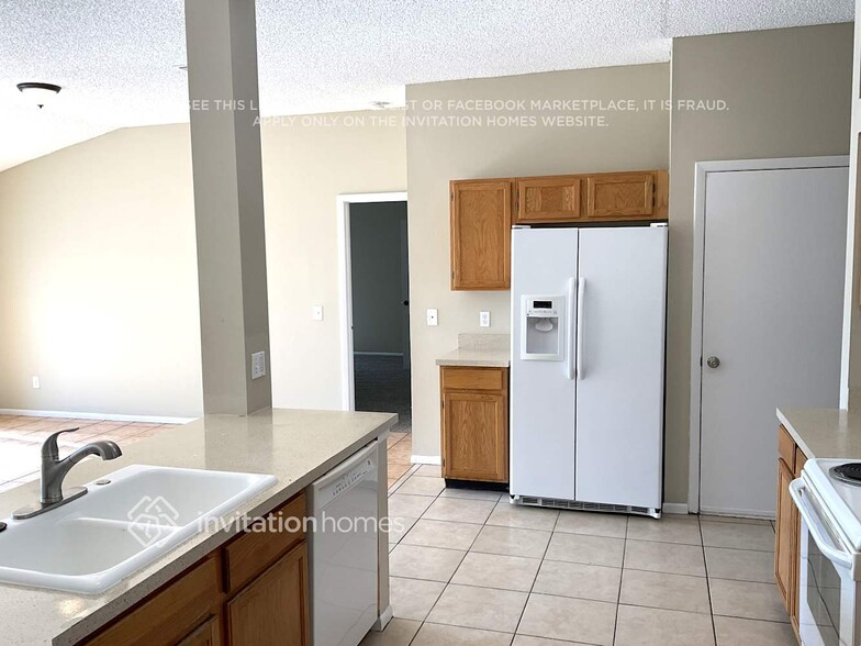Building Photo - 6203 62nd Terrace E