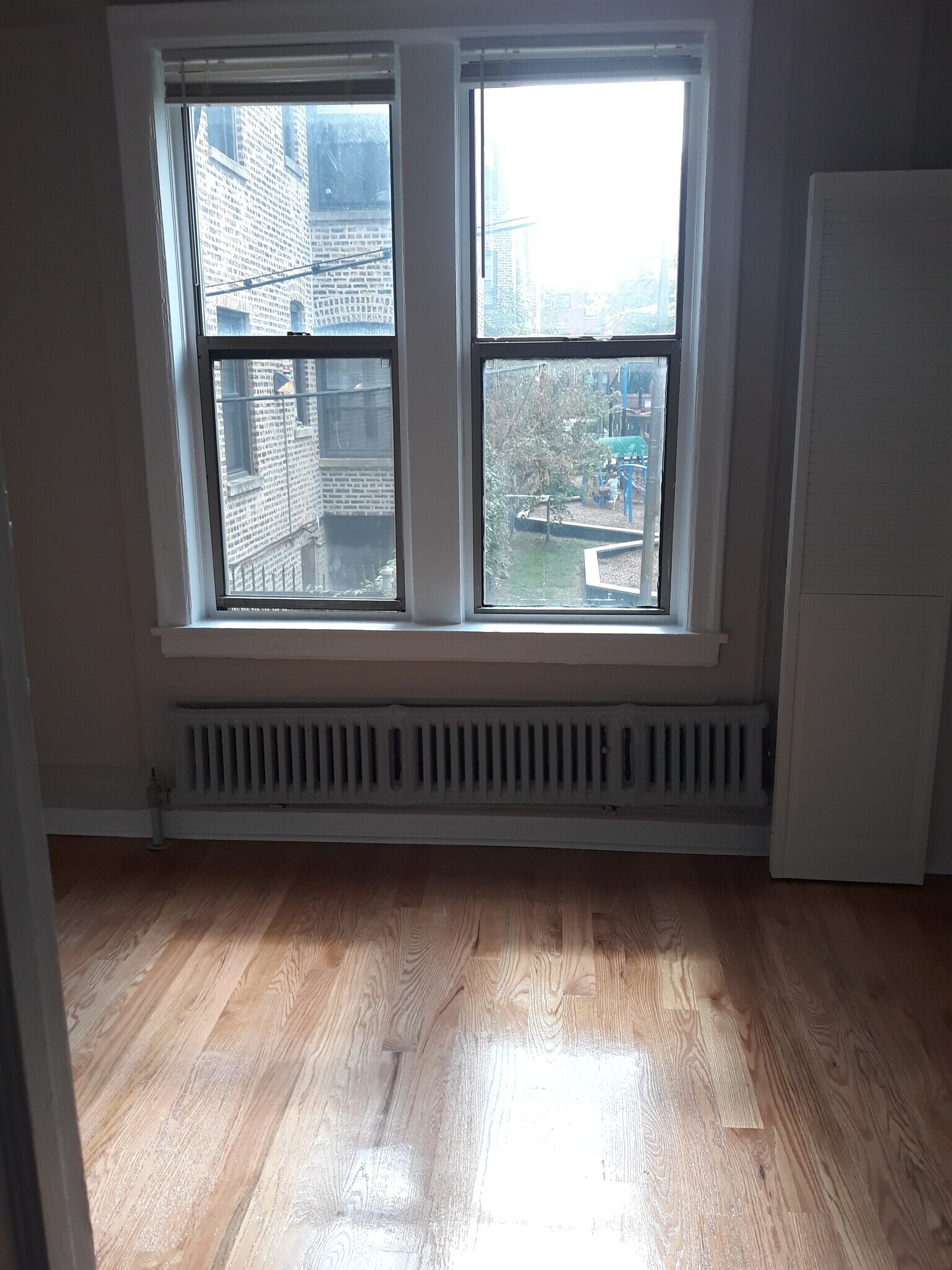 Building Photo - 1367 W Estes Ave
