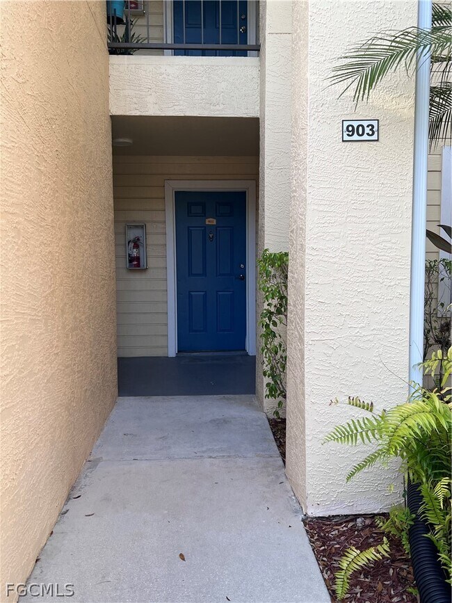 Building Photo - 12571 Equestrian Cir