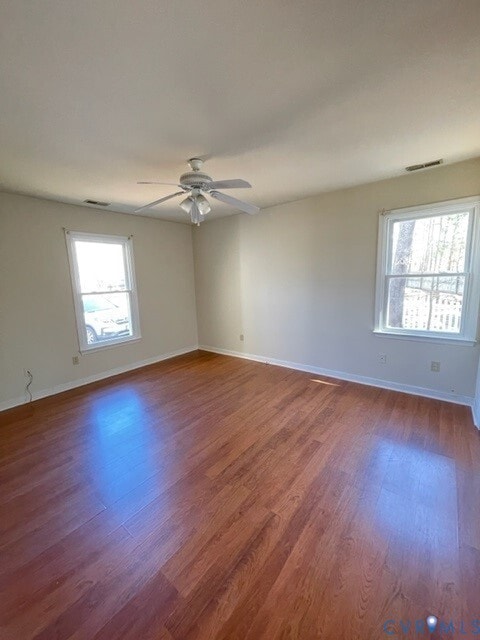 Building Photo - 2508 Sutton Pl