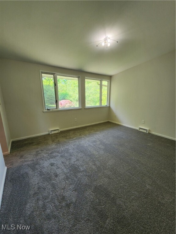 Building Photo - 24160 Buckhurst Dr