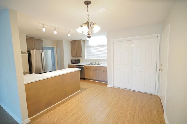 Building Photo - 6607 Tim Tam Trail