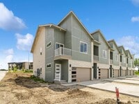Building Photo - 15570 Rocklyn Place