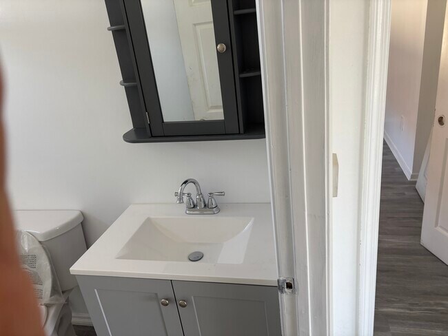 Building Photo - 7308 Canby Ave