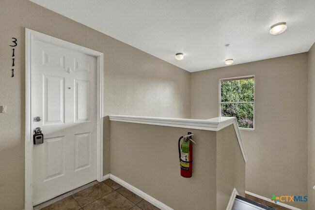 Building Photo - 3111 Douglas Fir Dr