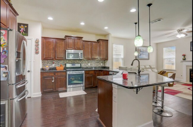 Building Photo - 1156 Amelia Park Dr