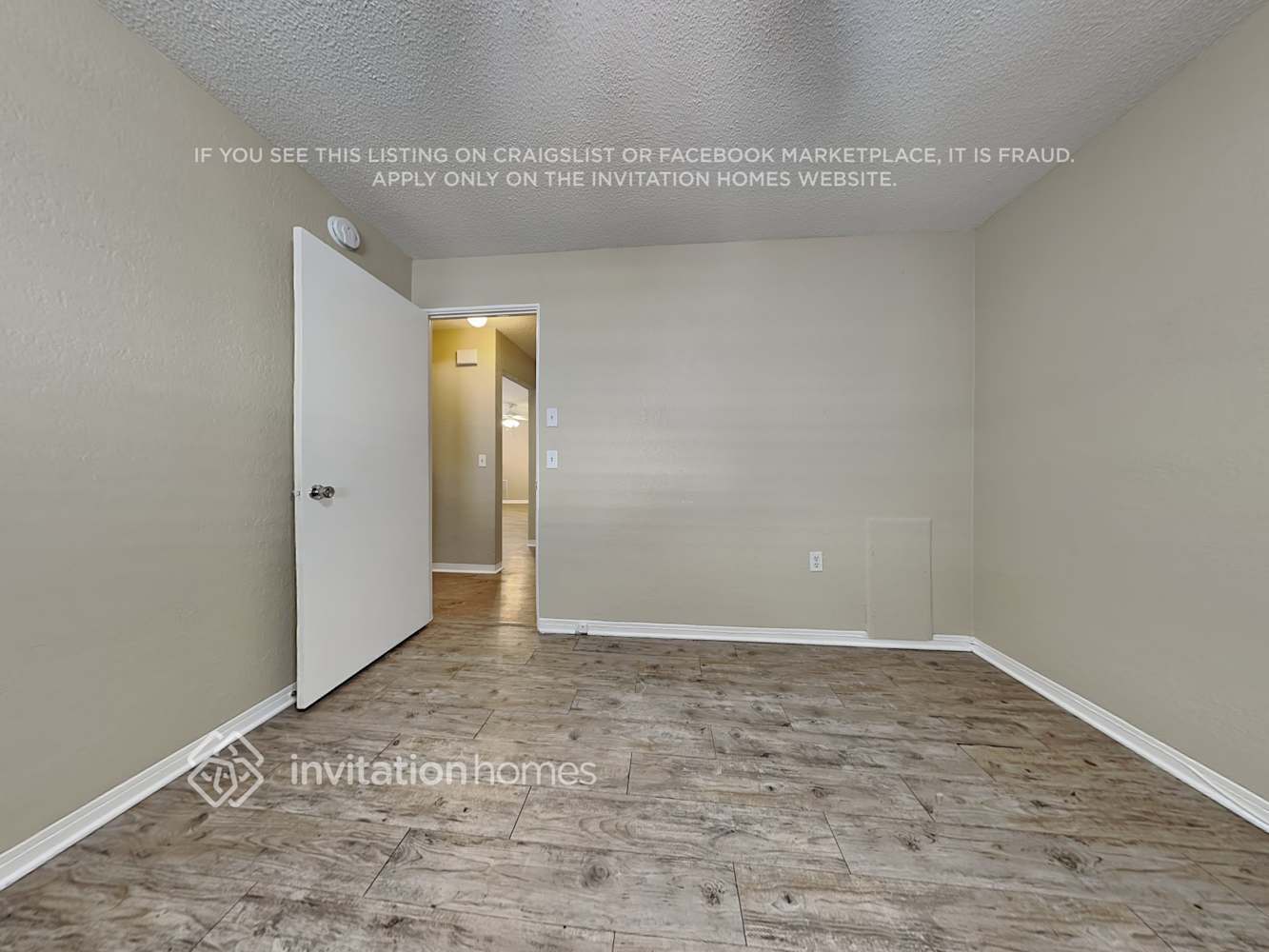 Building Photo - 1744 Bentley St