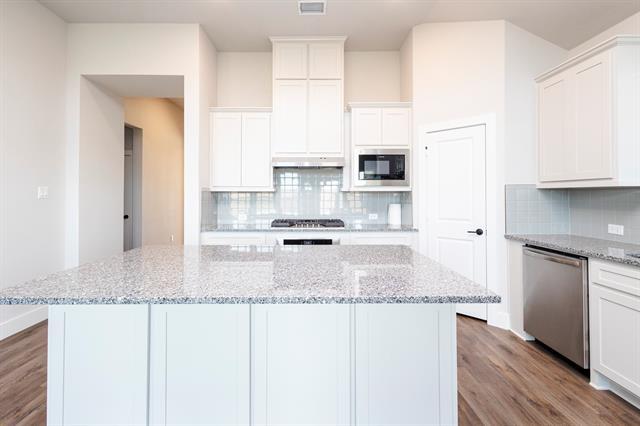 Building Photo - 5928 Mustang Creek Ln