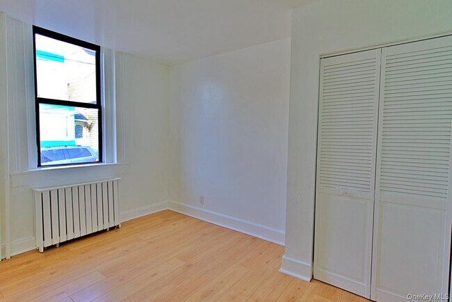 Building Photo - 63 Herriot St