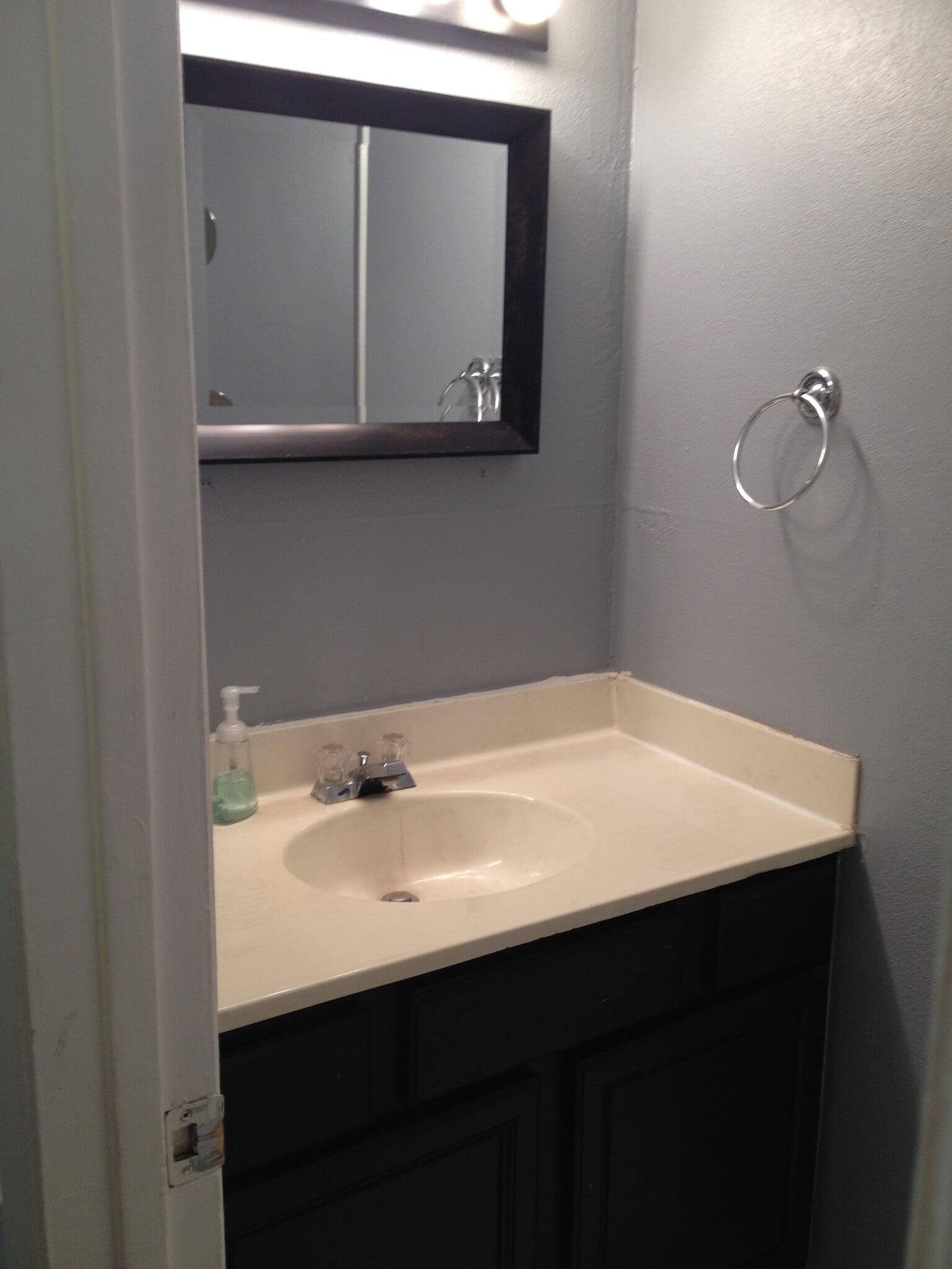 Building Photo - 1477 Cliff Ct