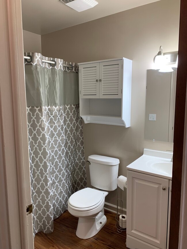 Bathroom - 4111 Charter Oak Dr
