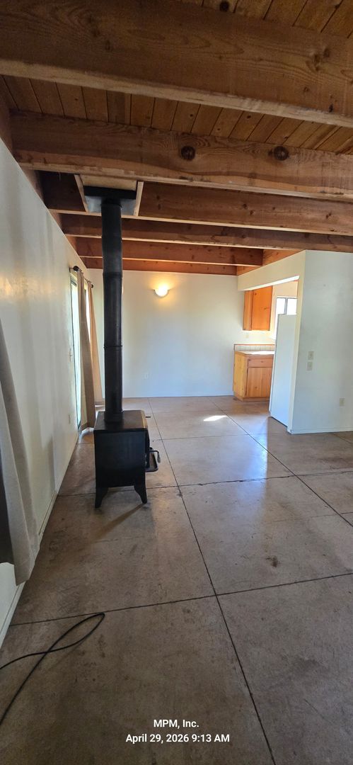 Building Photo - 2 bedroom 1 bath home in Heritage Ranch