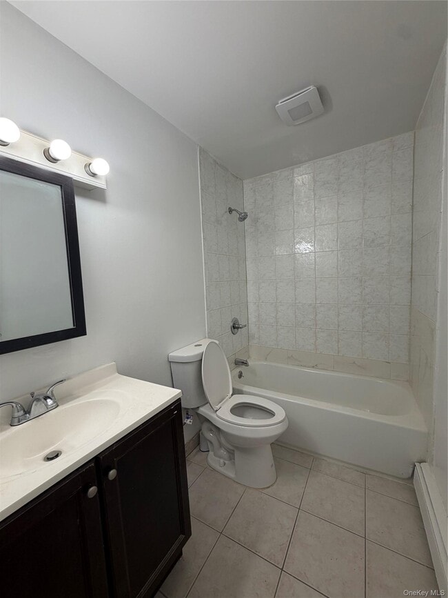 Building Photo - 629 Wellwood Ave