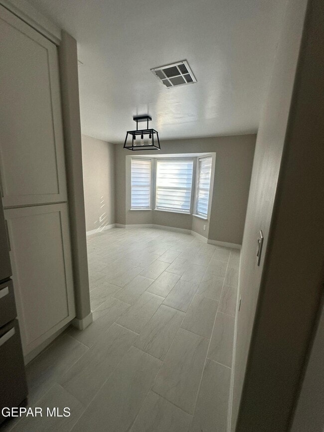 Building Photo - 2433 Alan Duncan Ln