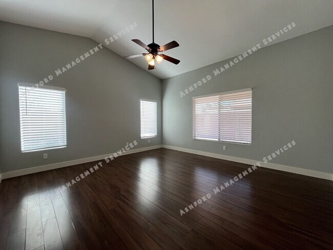 Building Photo - 16261 N 91st Dr