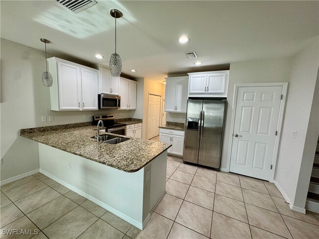 Building Photo - 3812 Tilbor Circle