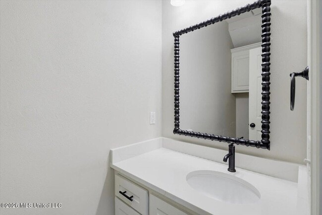 Building Photo - 223 Clark Farms Rd