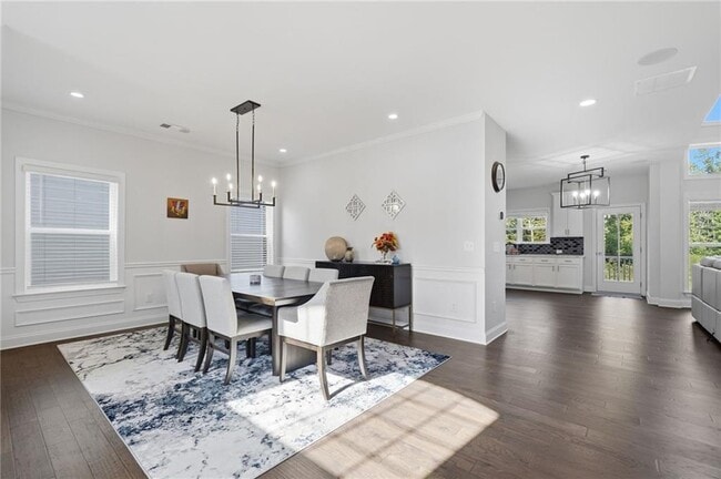 Building Photo - 4440 Kendall Pointe Dr