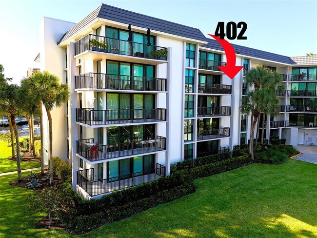 Primary Photo - 1350 River Reach Dr