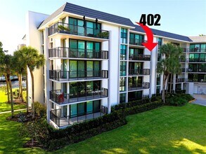 Building Photo - 1350 River Reach Dr
