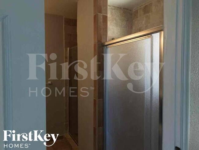 Building Photo - 17023 SW 149th Pl