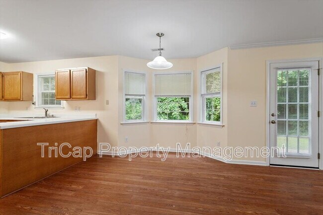 Building Photo - 120 Arbor Glen Ct