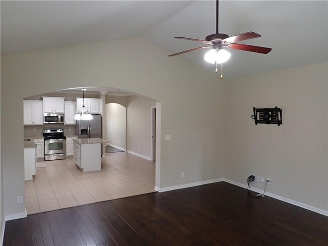 Building Photo - 3861 Branford Ct