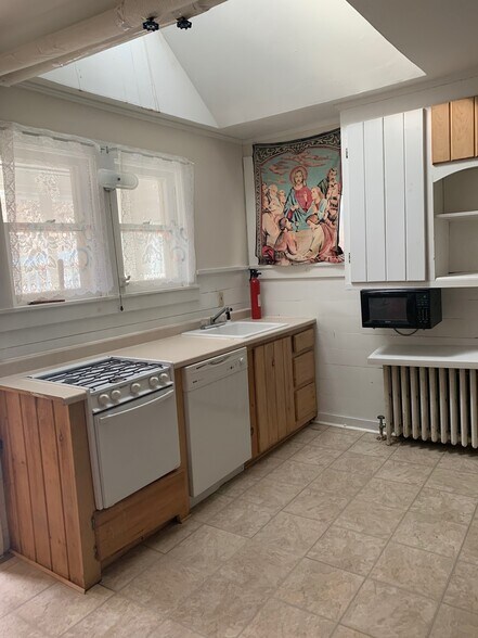 Building Photo - 5576 NY-23