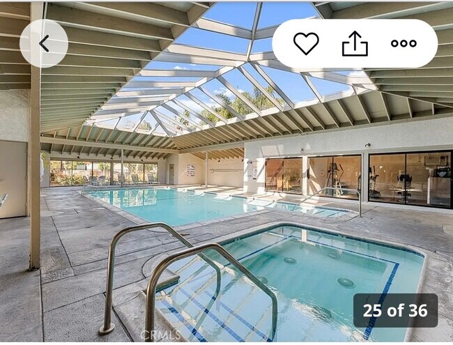 Building Photo - 238 E Fern Ave