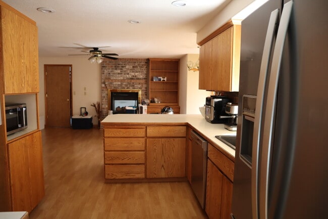 Building Photo - 3012 SE 157th Ave