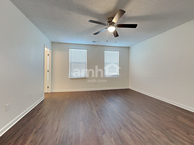 Building Photo - 4651 Megan Danielle Dr