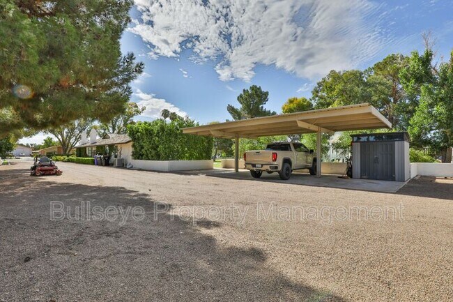 Building Photo - 2672 E Mesquite St