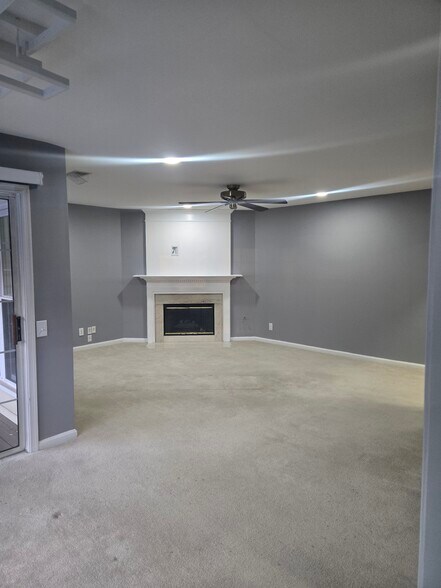 Building Photo - 9240 Cardinal Forest Ln