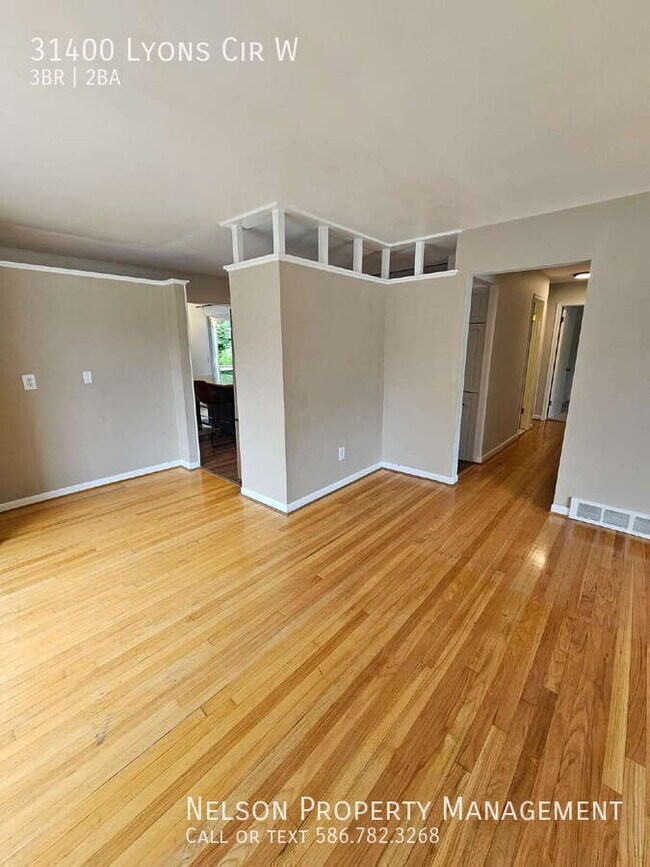 Building Photo - 31400 Lyons Cir W