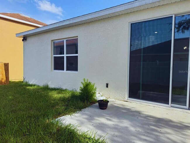 Building Photo - 432 Cierra Oaks Cir