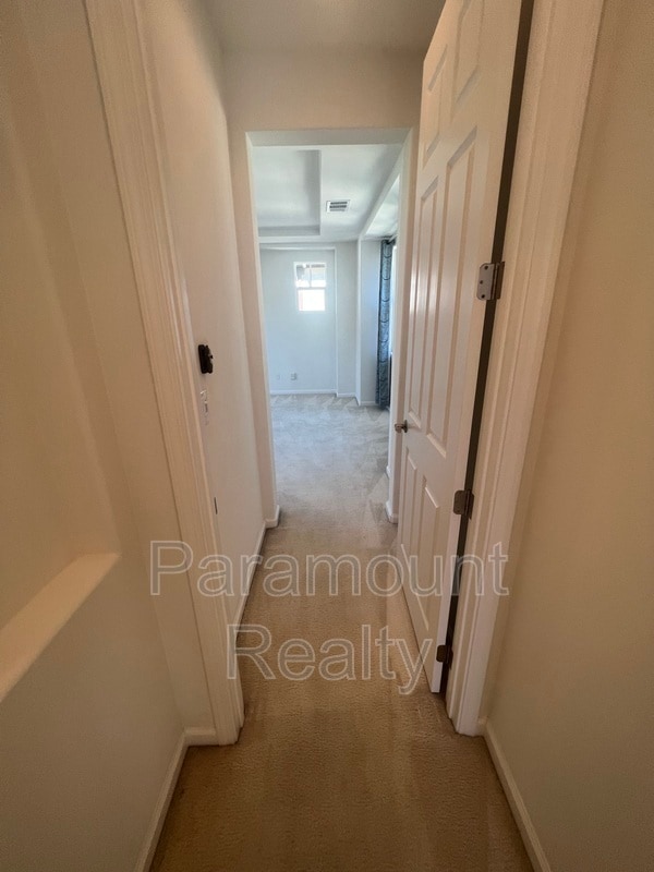 Building Photo - 4311 Gardenia St