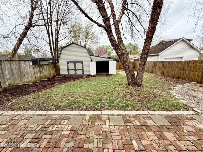 Building Photo - 2632 Alanmede Rd