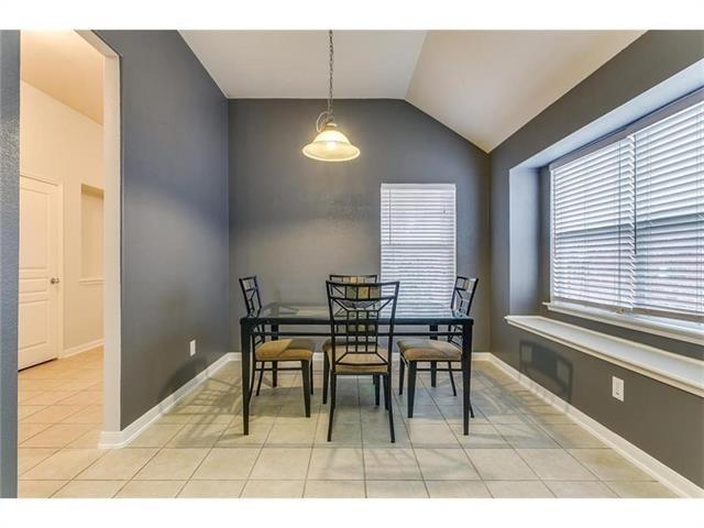 Building Photo - 12128 Tacoma Ridge Dr