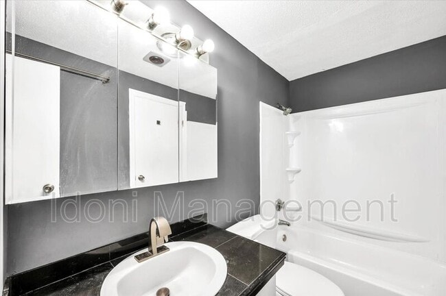 Building Photo - 78 Shepards Knoll Dr